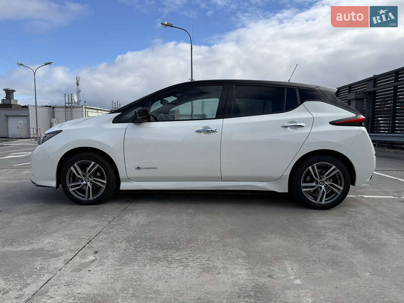 Хетчбек Nissan Leaf 2019 в Києві фото 4 Хетчбек Nissan Leaf 2019 в Києві