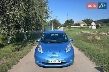 Хетчбек Nissan Leaf 2014 в  фото 31 Хетчбек Nissan Leaf 2014 в