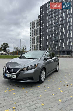 Хетчбек Nissan Leaf 2018 в 