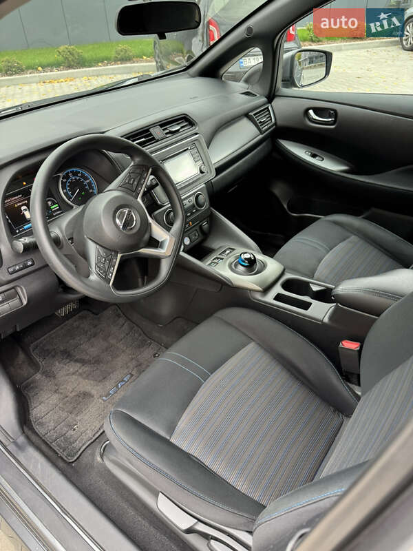 Хэтчбек Nissan Leaf 2018 в Кропивницком фото 15 Хэтчбек Nissan Leaf 2018 в Кропивницком