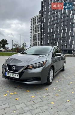 Хетчбек Nissan Leaf 2018 в 