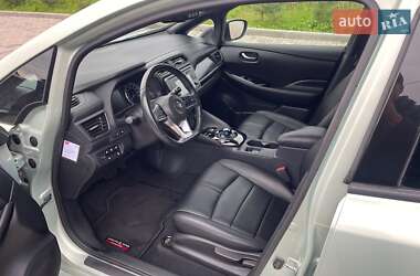 Хэтчбек Nissan Leaf 2018 в 