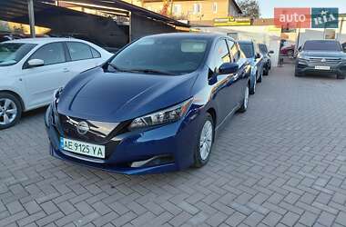 Хетчбек Nissan Leaf 2024 в  фото 10 Хетчбек Nissan Leaf 2024 в