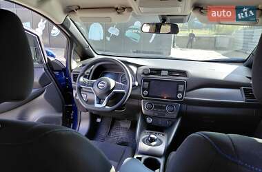 Хетчбек Nissan Leaf 2024 в  фото 31 Хетчбек Nissan Leaf 2024 в