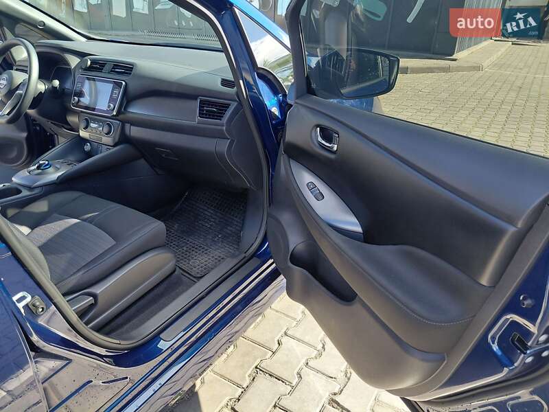 Хэтчбек Nissan Leaf 2024 в Кривом Роге фото 36 Хэтчбек Nissan Leaf 2024 в Кривом Роге