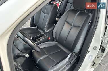 Хэтчбек Nissan Leaf 2018 в 