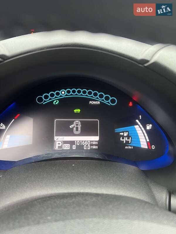 Хетчбек Nissan Leaf 2012 в Одесі