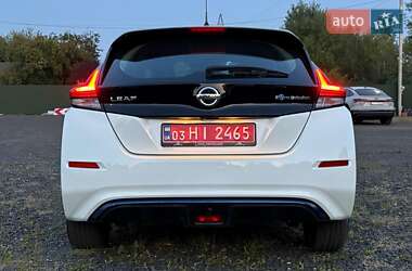 Хэтчбек Nissan Leaf 2020 в 