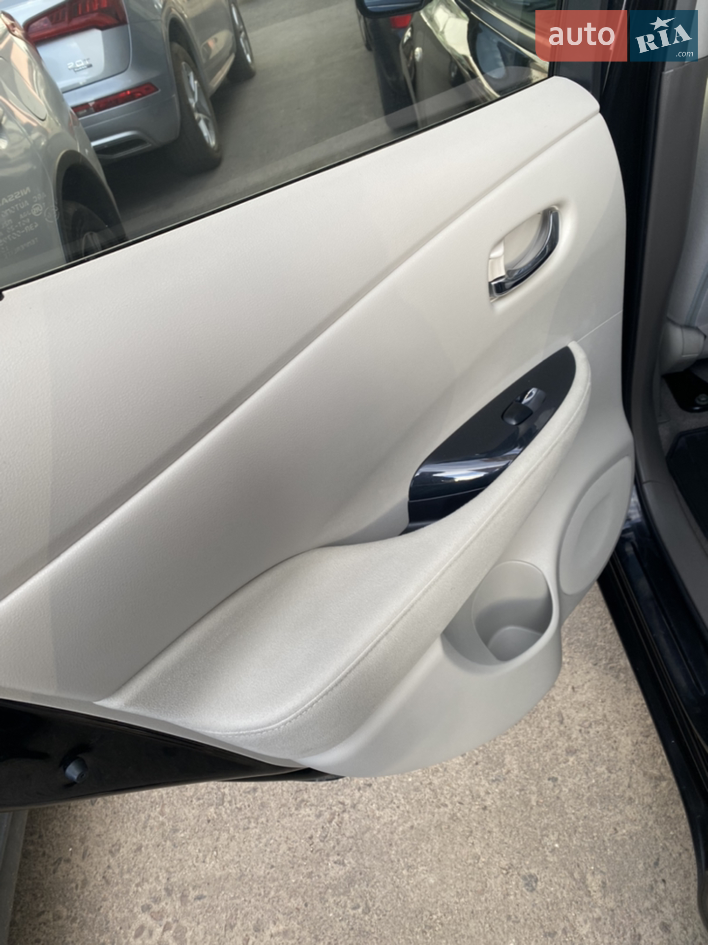 2012 Nissan Leaf - мініатюра 13