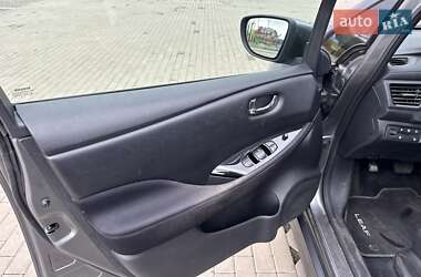 Хэтчбек Nissan Leaf 2019 в 