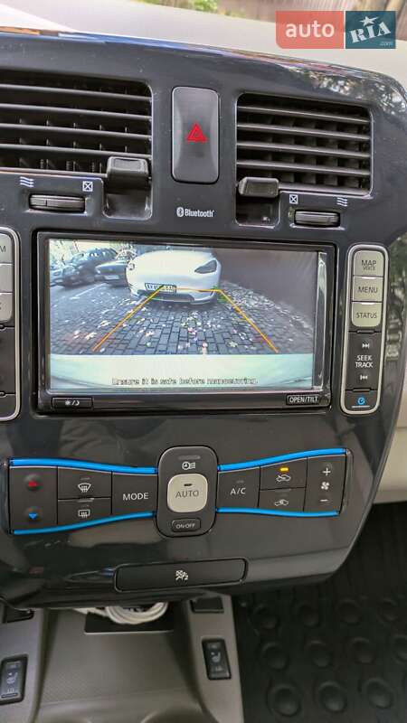 Хетчбек Nissan Leaf 2012 в Івано-Франківську фото 15 Хетчбек Nissan Leaf 2012 в Івано-Франківську