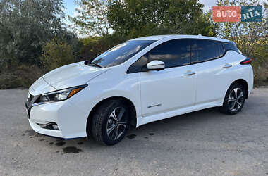 Хетчбек Nissan Leaf 2020 в Одесі