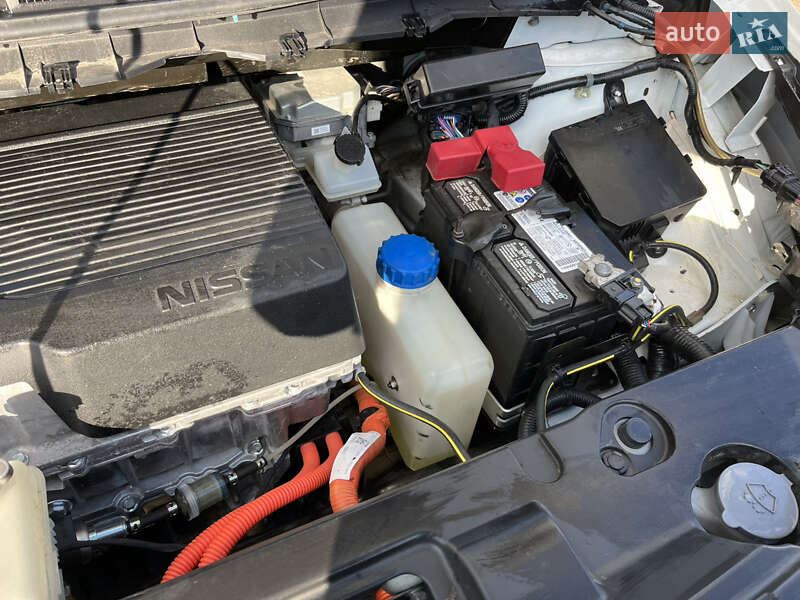 Хэтчбек Nissan Leaf 2020 в Одессе фото 18 Хэтчбек Nissan Leaf 2020 в Одессе