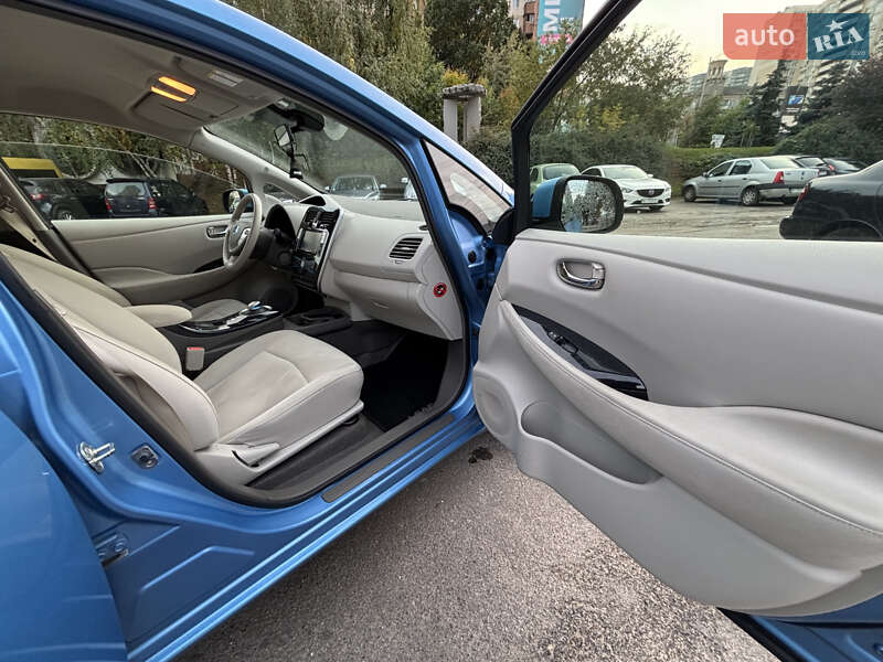 Хэтчбек Nissan Leaf 2012 в Киеве фото 8 Хэтчбек Nissan Leaf 2012 в Киеве