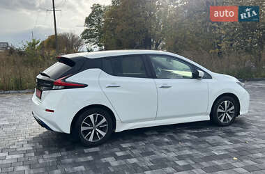 Хетчбек Nissan Leaf 2018 в 