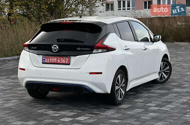 Хетчбек Nissan Leaf 2018 в 