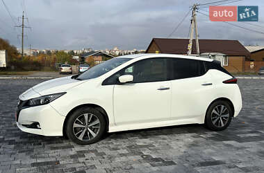 Хетчбек Nissan Leaf 2018 в 