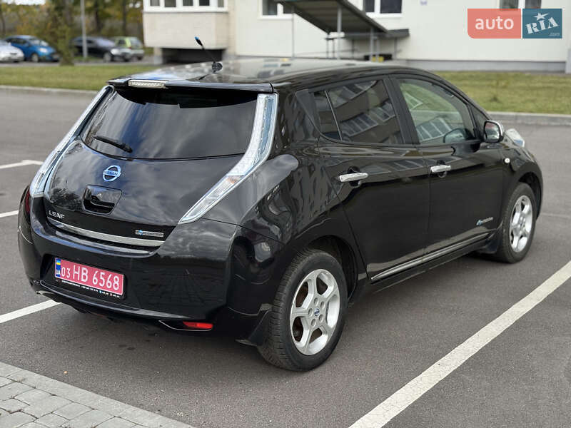 Хетчбек Nissan Leaf 2013 в Вінниці