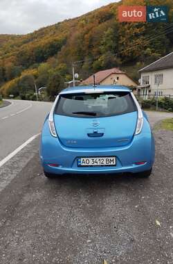Хетчбек Nissan Leaf 2014 в Ужгороді