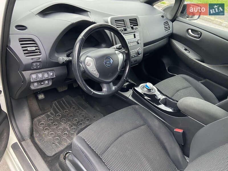 Хетчбек Nissan Leaf 2014 в Вінниці