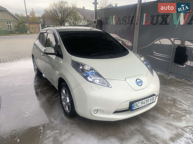Хэтчбек Nissan Leaf 2012 в Трускавце фото 3 Хэтчбек Nissan Leaf 2012 в Трускавце