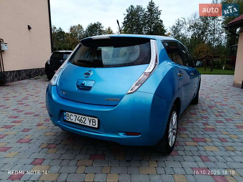 Хетчбек Nissan Leaf 2013 в Івано-Франківську