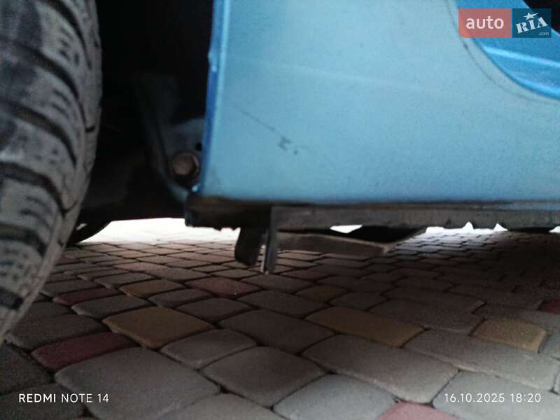 Хетчбек Nissan Leaf 2013 в Івано-Франківську