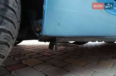 Хэтчбек Nissan Leaf 2013 в 