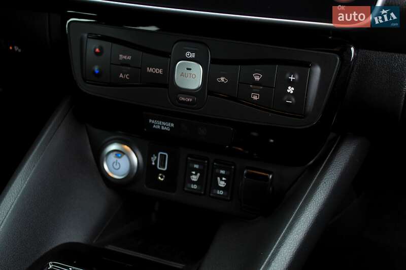 Хэтчбек Nissan Leaf 2019 в Виннице фото 41 Хэтчбек Nissan Leaf 2019 в Виннице