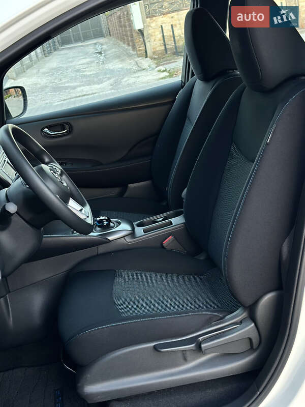 Хетчбек Nissan Leaf 2019 в Рівному