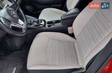 Хэтчбек Nissan Leaf 2018 в 