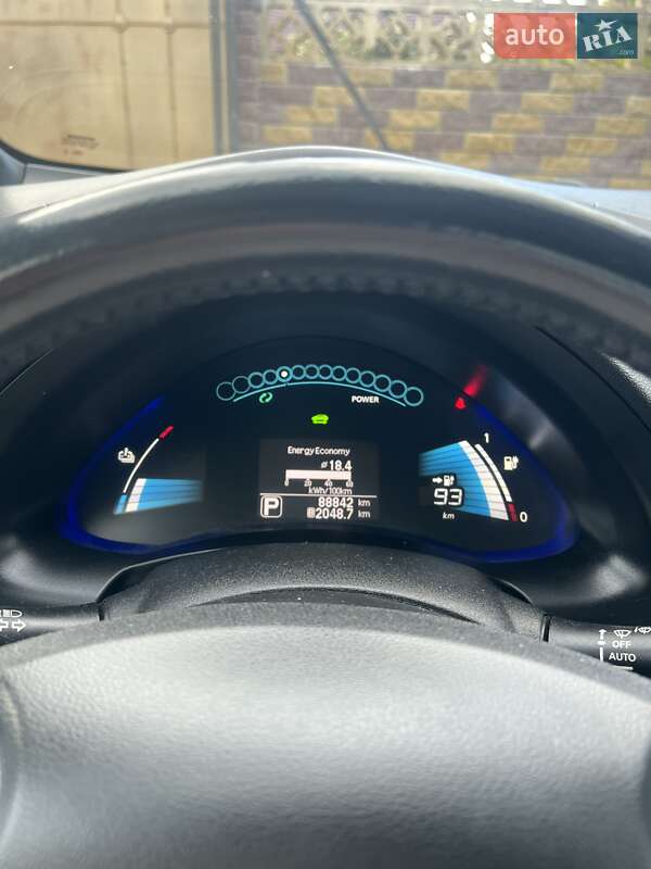 Хэтчбек Nissan Leaf 2015 в Житомире фото 3 Хэтчбек Nissan Leaf 2015 в Житомире