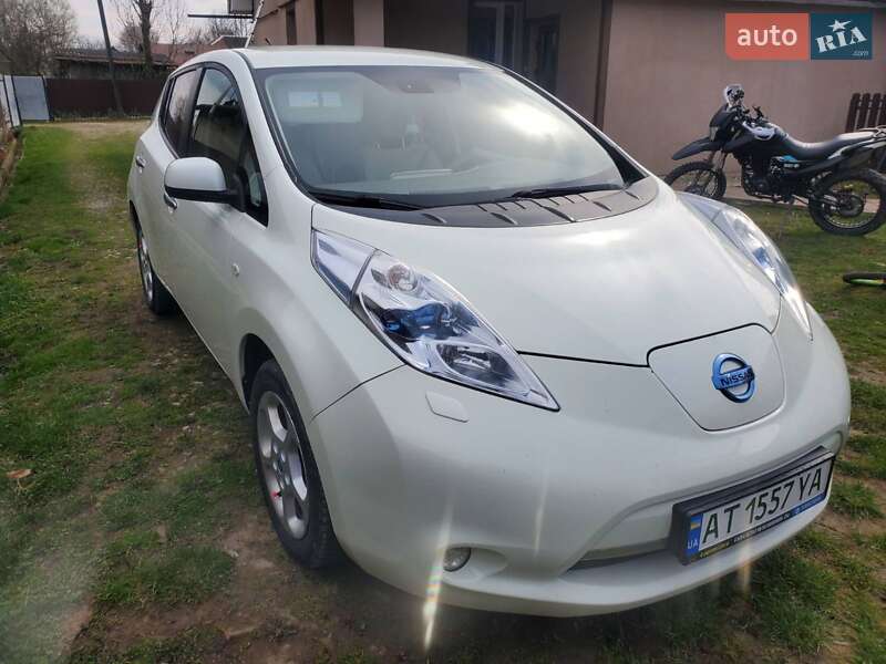 Nissan Leaf 2011