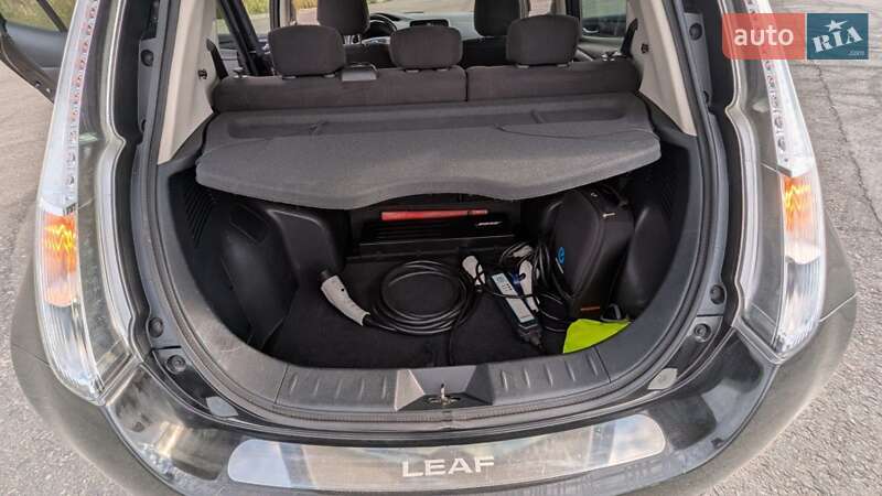 Хетчбек Nissan Leaf 2016 в Дрогобичі