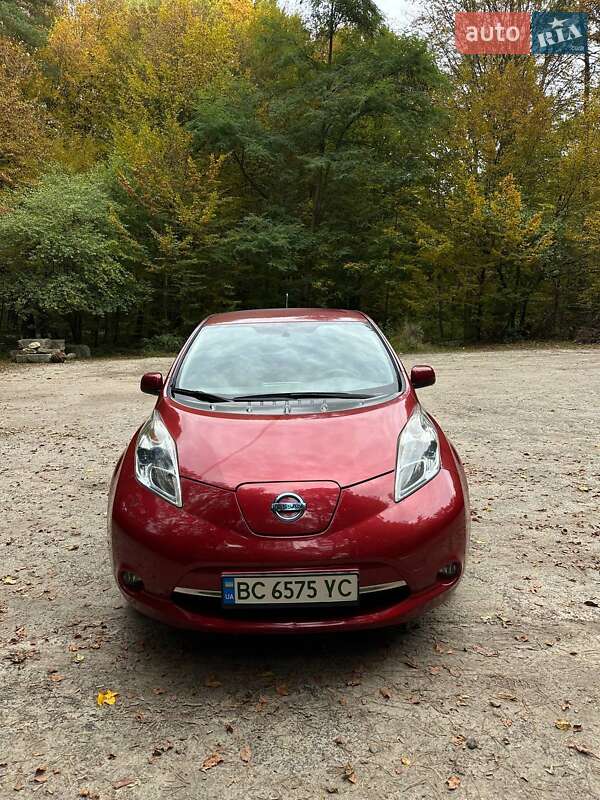 Хэтчбек Nissan Leaf 2011 в Львове фото 2 Хэтчбек Nissan Leaf 2011 в Львове