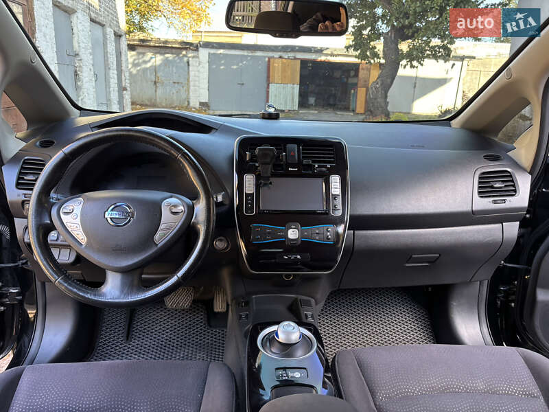 Хэтчбек Nissan Leaf 2014 в Днепре фото 12 Хэтчбек Nissan Leaf 2014 в Днепре