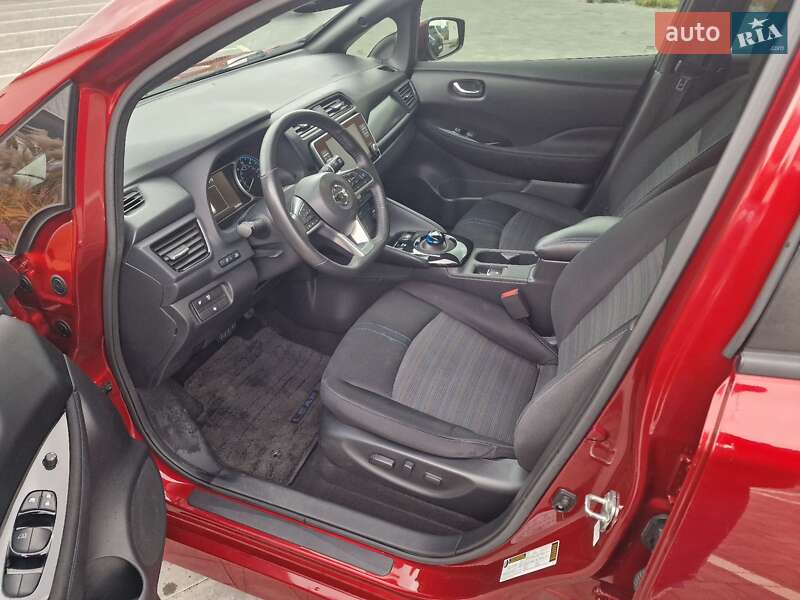 Хэтчбек Nissan Leaf 2020 в Луцке фото 3 Хэтчбек Nissan Leaf 2020 в Луцке