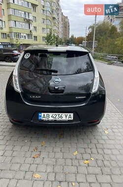 Хэтчбек Nissan Leaf 2014 в 