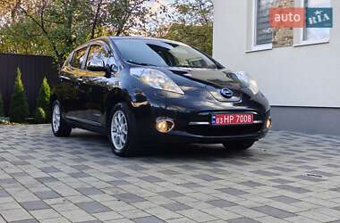 Хэтчбек Nissan Leaf 2014 в 