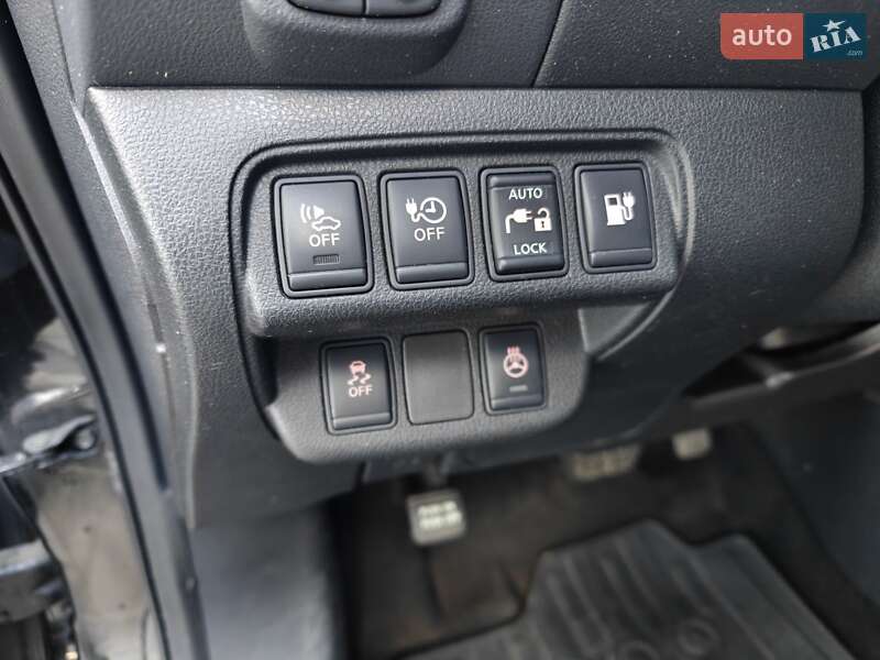 Хэтчбек Nissan Leaf 2014 в Ивано-Франковске