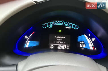 Хэтчбек Nissan Leaf 2012 в Ровно