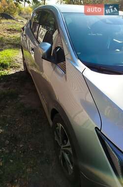 Хэтчбек Nissan Leaf 2018 в 