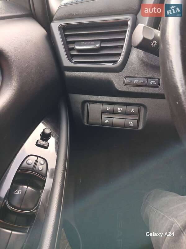 Хэтчбек Nissan Leaf 2019 в Кривом Роге фото 15 Хэтчбек Nissan Leaf 2019 в Кривом Роге