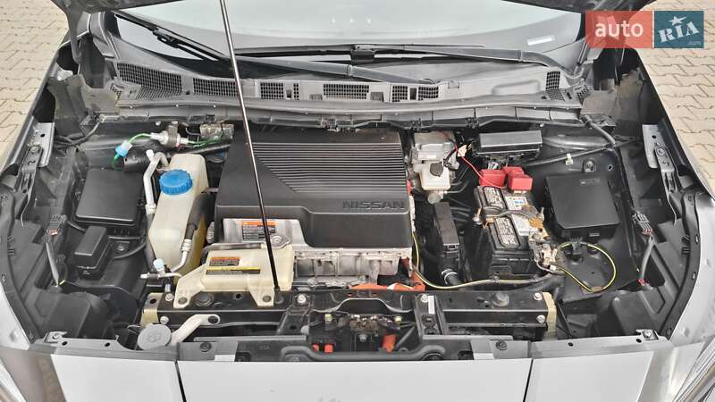 Хэтчбек Nissan Leaf 2019 в Одессе фото 16 Хэтчбек Nissan Leaf 2019 в Одессе