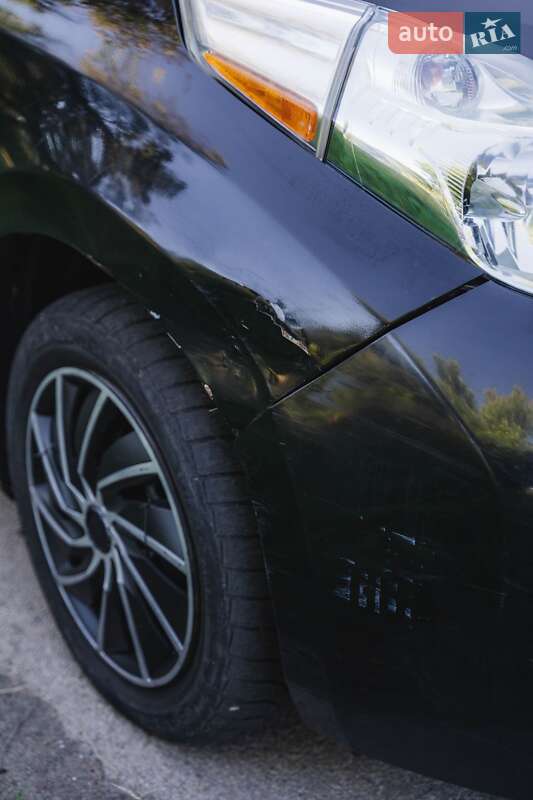 Хэтчбек Nissan Leaf 2015 в Киеве фото 6 Хэтчбек Nissan Leaf 2015 в Киеве