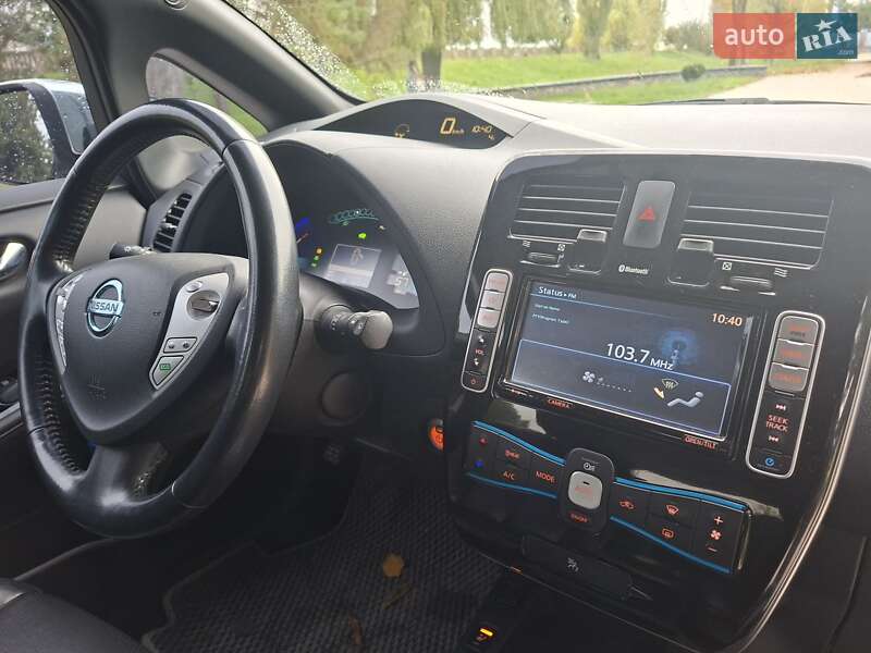 Хэтчбек Nissan Leaf 2016 в Виннице