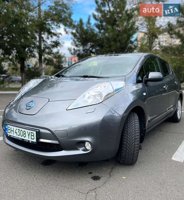 Хетчбек Nissan Leaf 2017 в Одесі