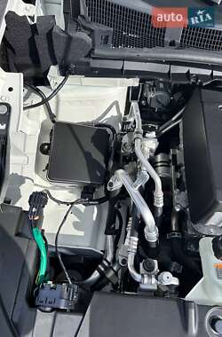 Хэтчбек Nissan Leaf 2020 в 