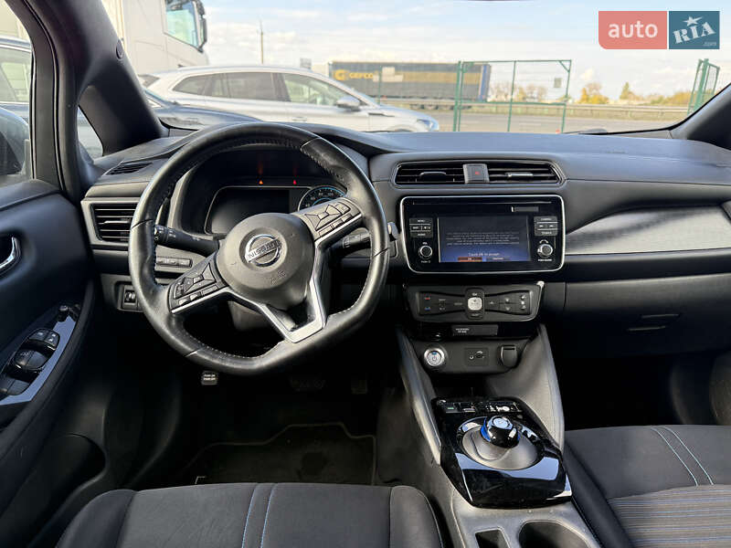 Хетчбек Nissan Leaf 2018 в Дніпрі фото 7 Хетчбек Nissan Leaf 2018 в Дніпрі