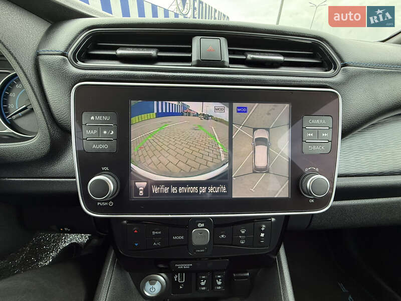 Хетчбек Nissan Leaf 2020 в Дубні